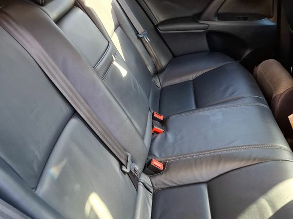 Toyota Avensis Estate, Diesel, 2010, Black