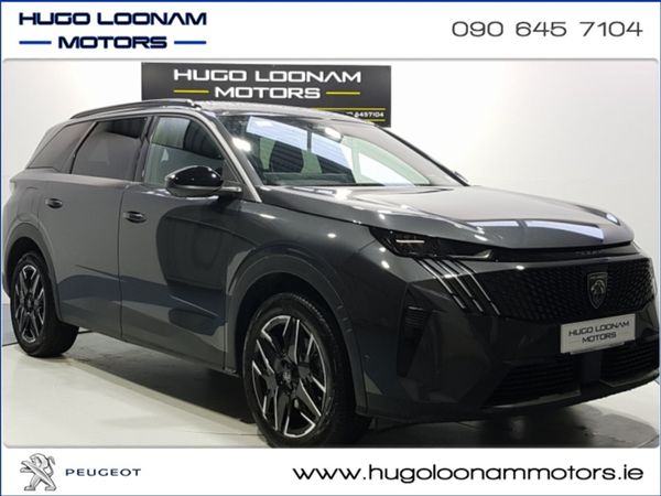 Peugeot 5008 MPV, Petrol, 2025, Grey