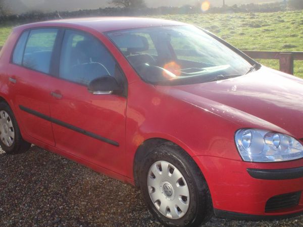 Volkswagen Golf Hatchback, Diesel, 2008, Red