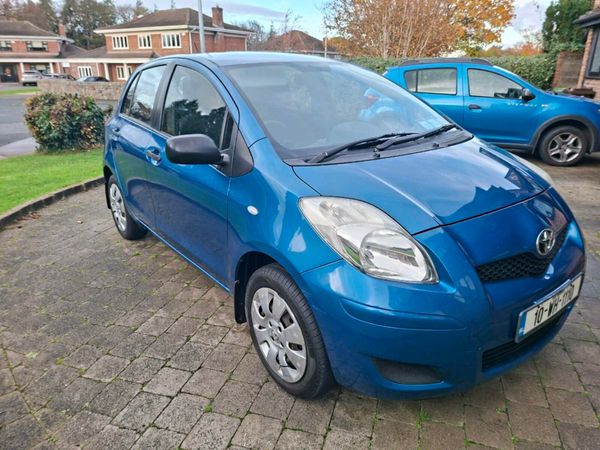 Toyota Yaris Hatchback, Petrol, 2010, Blue