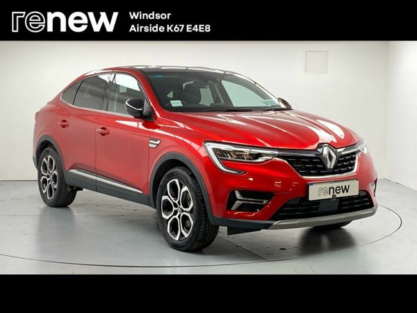 Renault Arkana Hatchback, Petrol, 2025, Red