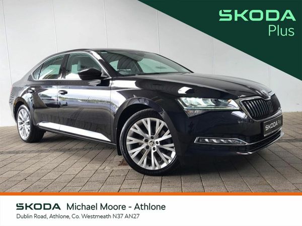 Skoda Superb Saloon, Diesel, 2023, Grey