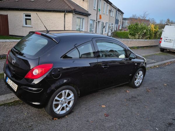 Opel Corsa Hatchback, Petrol, 2010, Black