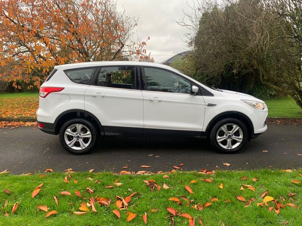 Ford Kuga SUV, Diesel, 2016, White