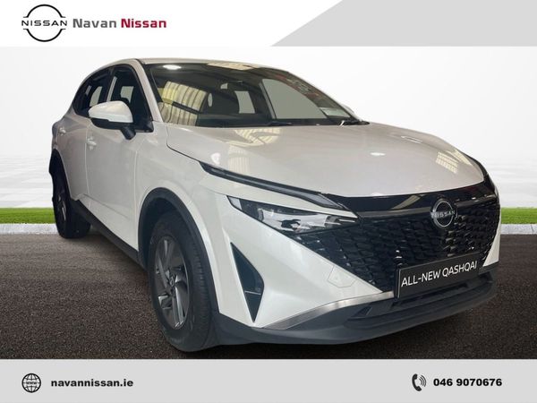 Nissan Qashqai MPV, Petrol, 2025, White