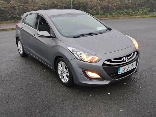 Hyundai i30 Hatchback, Diesel, 2013, Grey