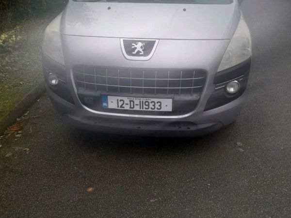 Peugeot 3008 MPV, Diesel, 2012, Grey