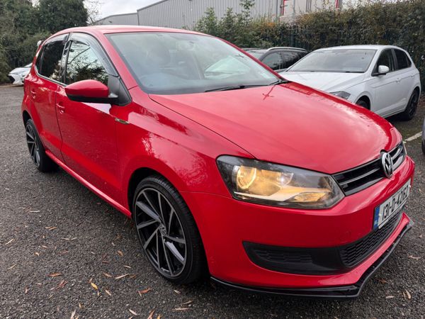 Volkswagen Polo Hatchback, Petrol, 2013, Red