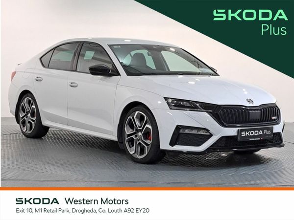 Skoda Octavia Saloon, Diesel, 2022, White