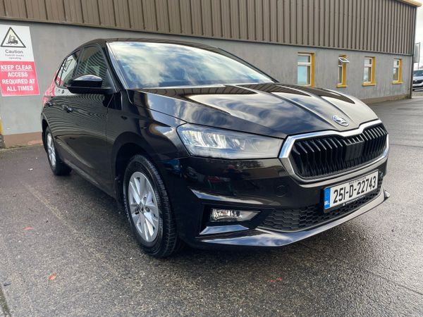 Skoda Fabia Hatchback, Petrol, 2025, Black