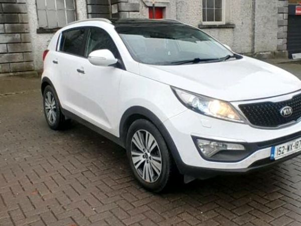 Kia Sportage SUV, Diesel, 2015, White