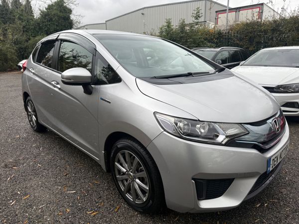 Honda Fit Hatchback, Petrol Hybrid, 2014, Silver