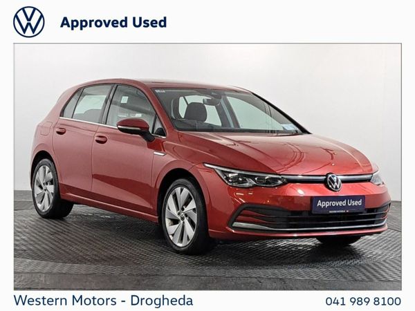 Volkswagen Golf Hatchback, Petrol, 2022, Red