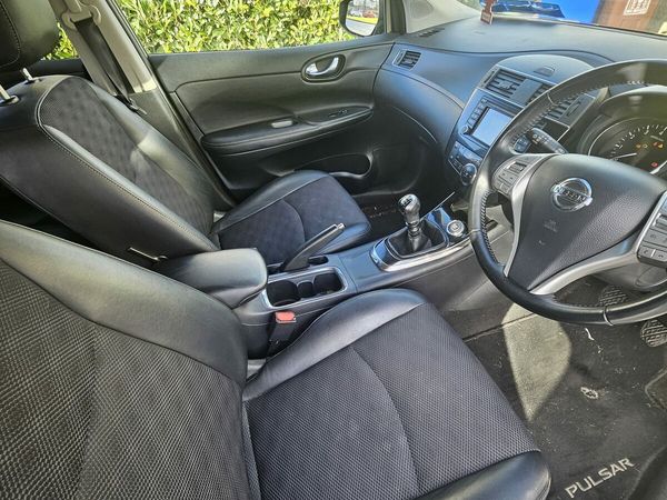 Nissan Pulsar Hatchback, Petrol, 2016, Grey