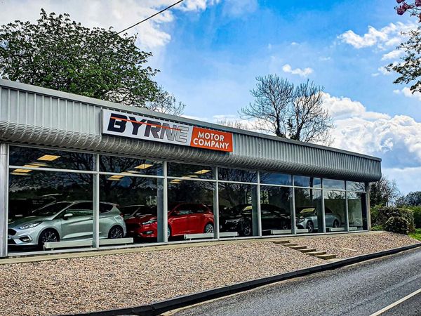 Volkswagen Polo Hatchback, Petrol, 2013, Silver