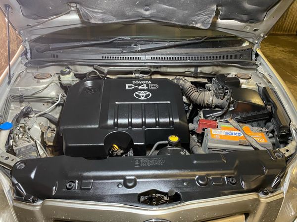 Toyota Corolla Hatchback, Diesel, 2006, Silver