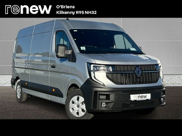 Renault Master MPV, Diesel, 2026, Silver