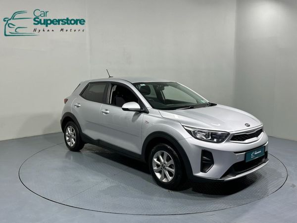Kia Stonic Estate/Jeep, Petrol, 2019, Grey