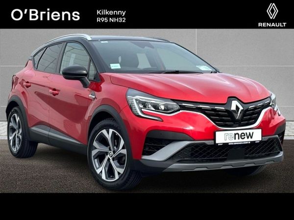 Renault Captur Hatchback, Petrol, 2023, Red