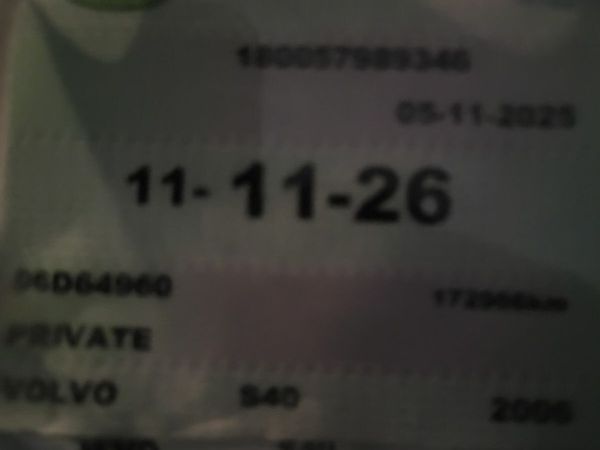 Volvo S40 Saloon, Diesel, 2006, Black