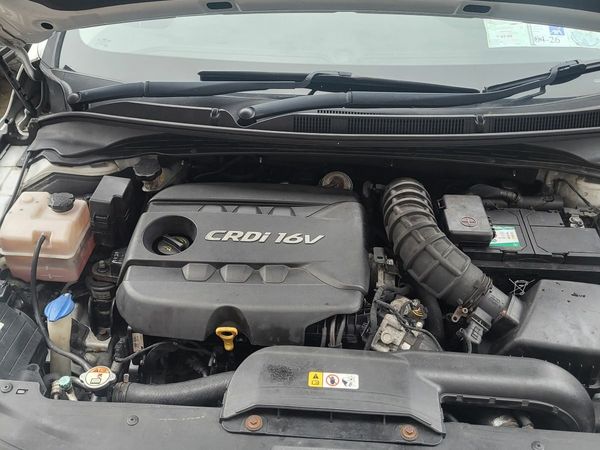 Hyundai i40 Saloon, Diesel, 2015, Silver