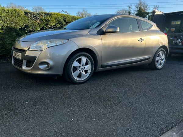 Renault Megane Coupe, Diesel, 2010, Gold