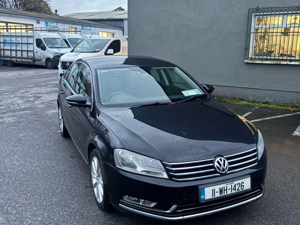 Volkswagen Passat Saloon, Diesel, 2011, Black