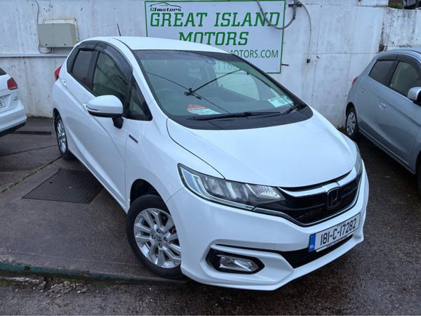 Honda Jazz Hatchback, Petrol, 2018, White