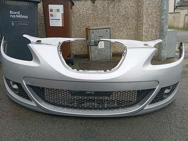 SEAT Leon Hatchback, Diesel, 2010, Silver