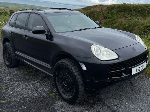 Porsche Cayenne SUV, Petrol, 2005, Black