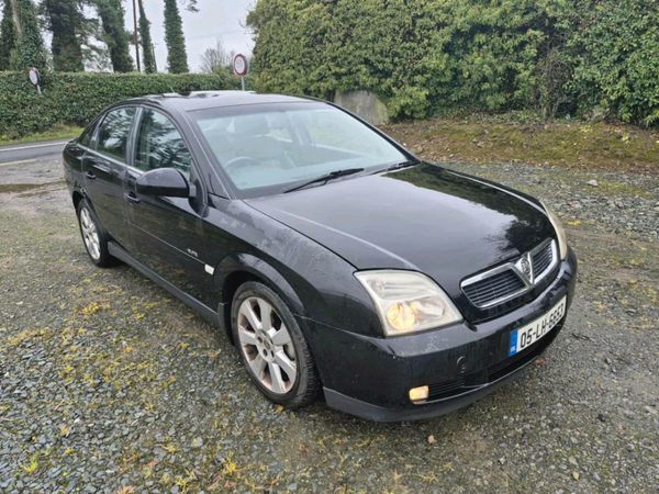 Vauxhall Vectra Hatchback, Diesel, 2005, Black
