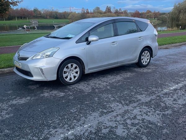 Toyota Prius MPV, Petrol Hybrid, 2014, Silver