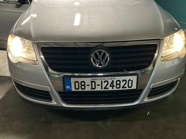 Volkswagen Passat Estate, Diesel, 2008, Silver