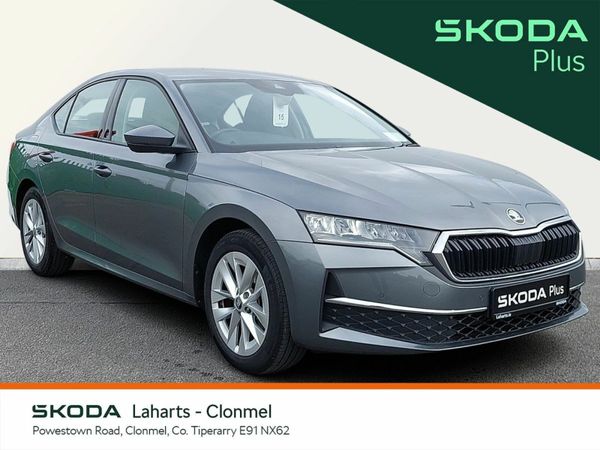 Skoda Octavia Saloon, Petrol, 2025, Grey