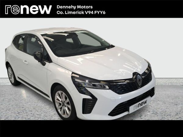 Renault Clio Hatchback, Petrol, 2024, White
