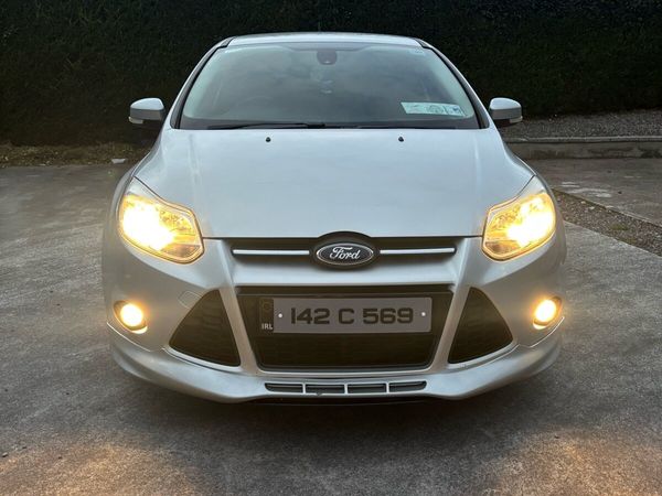 Ford Focus Hatchback, Diesel, 2014, Silver