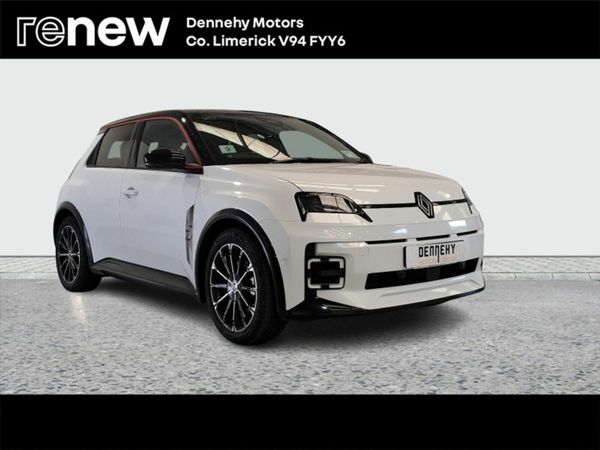 Renault 5 Hatchback, Electric, 2025, White