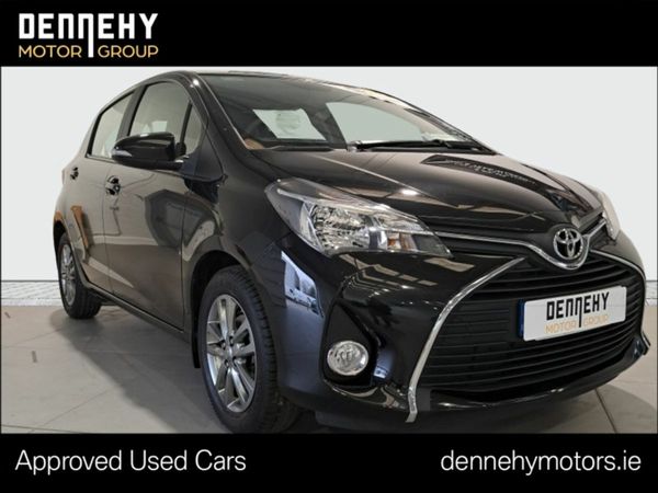 Toyota Yaris Hatchback, Petrol, 2017, Black