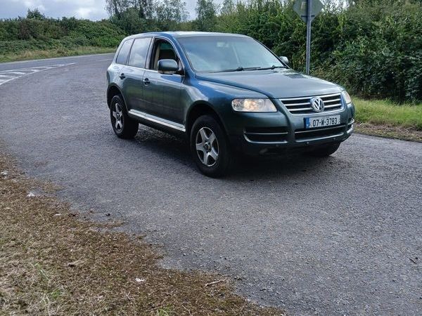 Volkswagen Touareg SUV, Diesel, 2007, Green