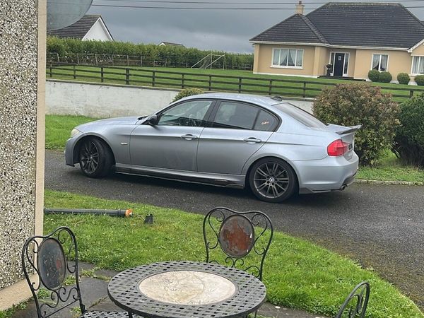 BMW 3-Series Saloon, Diesel, 2010, Blue