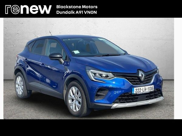 Renault Captur Hatchback, Petrol, 2022, Blue