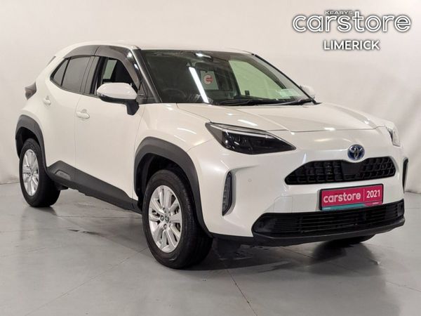 Toyota Yaris Cross Crossover, Petrol Hybrid, 2021, White