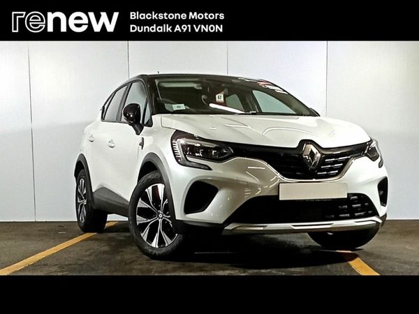 Renault Captur Hatchback, Petrol, 2024, White