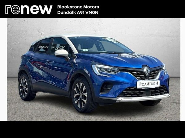 Renault Captur Hatchback, Petrol, 2024, Blue