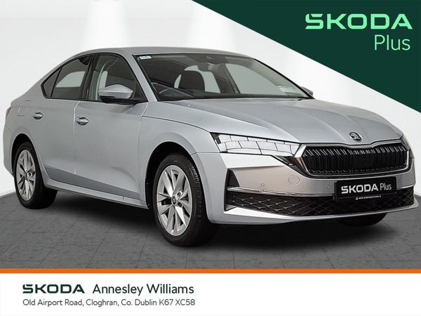 Skoda Octavia Saloon, Diesel, 2025, Silver