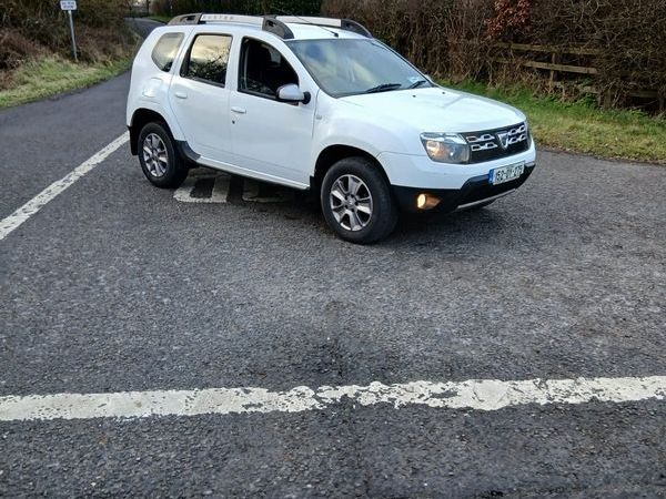 Dacia Duster SUV, Diesel, 2015, White