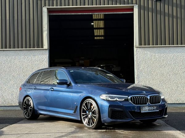 BMW 5-Series Estate, Diesel, 2022, Blue