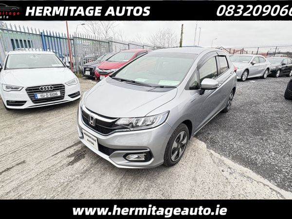 Honda Fit Hatchback, Petrol Hybrid, 2017, Silver