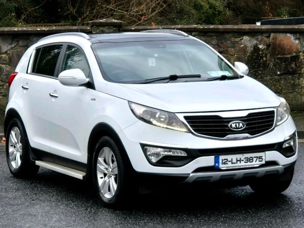 Kia Sportage SUV, Diesel, 2012, White