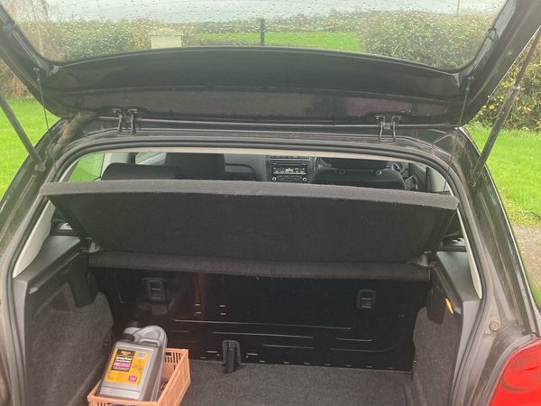 Volkswagen Polo Hatchback, Petrol, 2012, Black